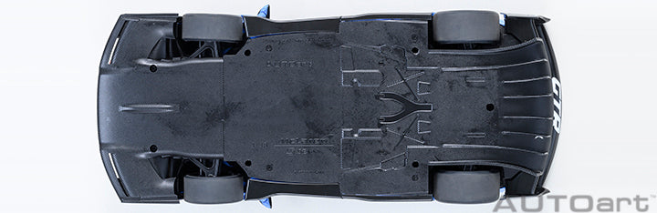 81955 McLAREN SENNA GTR PRESENTATION CAR #12
