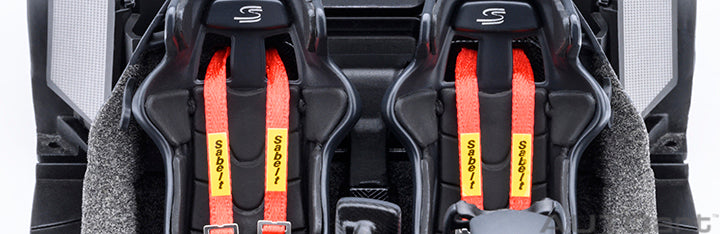 81955 McLAREN SENNA GTR PRESENTATION CAR #12