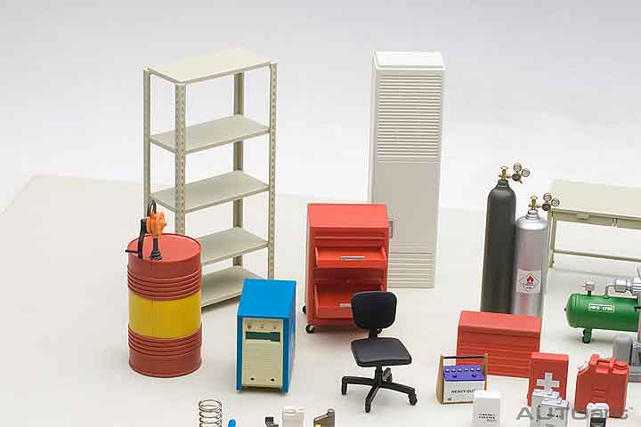 49110 1:18 GARAGE KIT SET scale