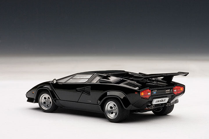 54532  1/43 LAMBORGHINI COUNTACH 5000 S (BLACK) (WITH OPENINGS)