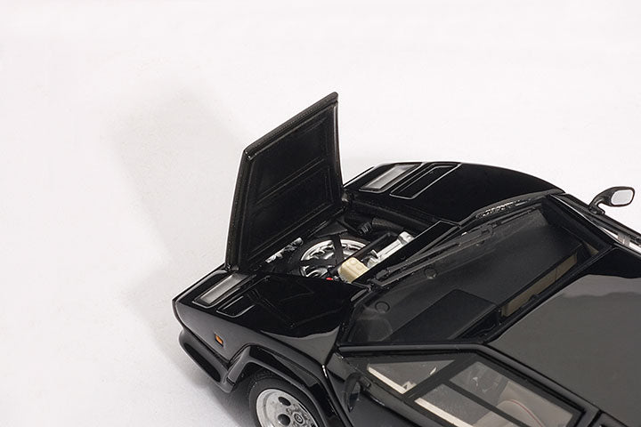 54532  1/43 LAMBORGHINI COUNTACH 5000 S (BLACK) (WITH OPENINGS)