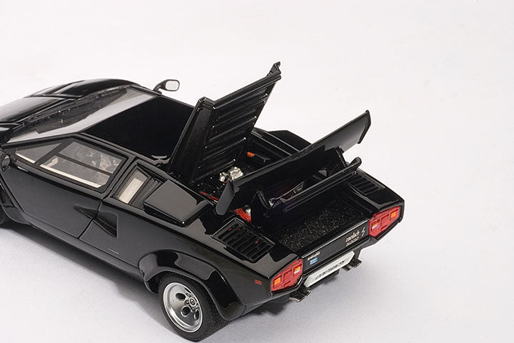 54532  1/43 LAMBORGHINI COUNTACH 5000 S (BLACK) (WITH OPENINGS)