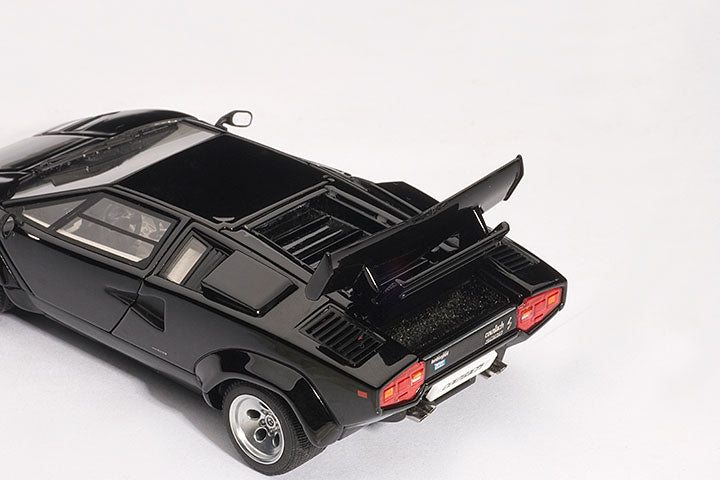 54532  1/43 LAMBORGHINI COUNTACH 5000 S (BLACK) (WITH OPENINGS)