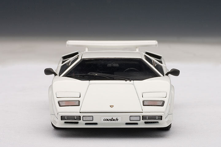 54533  1/43 LAMBORGHINI COUNTACH 5000 S (WHITE) (WITH OPENINGS)