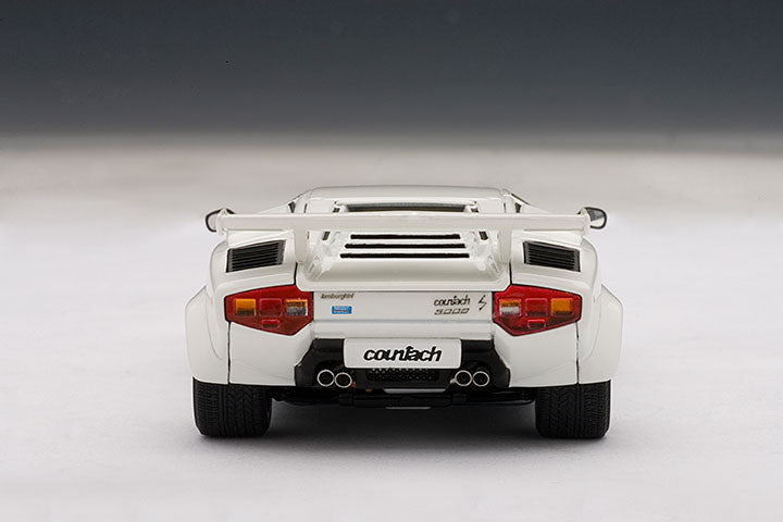 54533  1/43 LAMBORGHINI COUNTACH 5000 S (WHITE) (WITH OPENINGS)