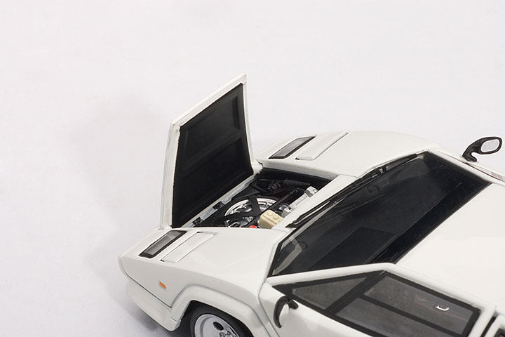 54533  1/43 LAMBORGHINI COUNTACH 5000 S (WHITE) (WITH OPENINGS)