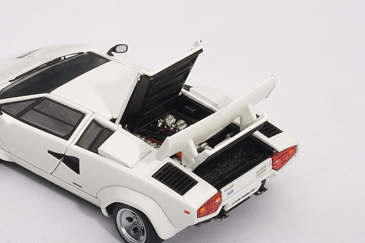 54533  1/43 LAMBORGHINI COUNTACH 5000 S (WHITE) (WITH OPENINGS)