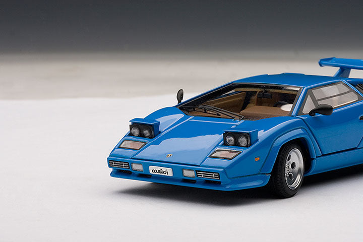 54534  1/43 LAMBORGHINI COUNTACH 5000S (BLUE)(WITH OPENINGS)