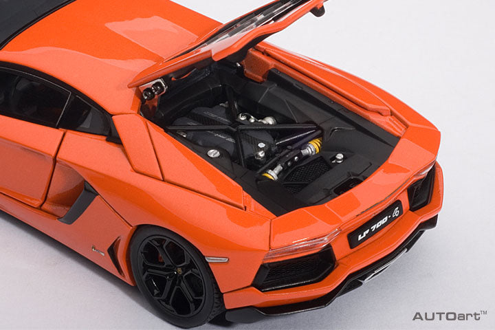 54647 1/43 LAMBORGHINI AVENTADOR LP700-4 (ARANCIO ARGOS/METALLIC ORANGE)