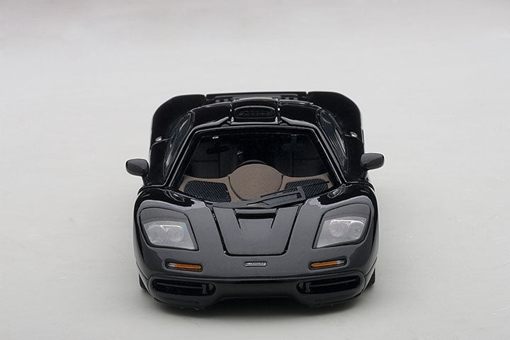 56002  1/43 McLAREN F1 (JET BLACK METALLIC/METALLIC BLACK)