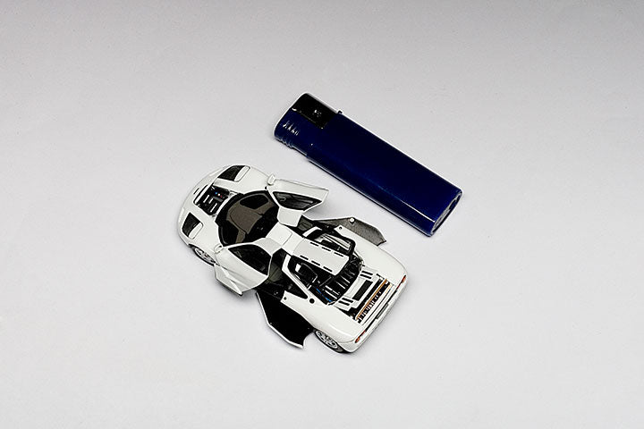 56003  1/43 McLAREN F1 (PURE WHITE)