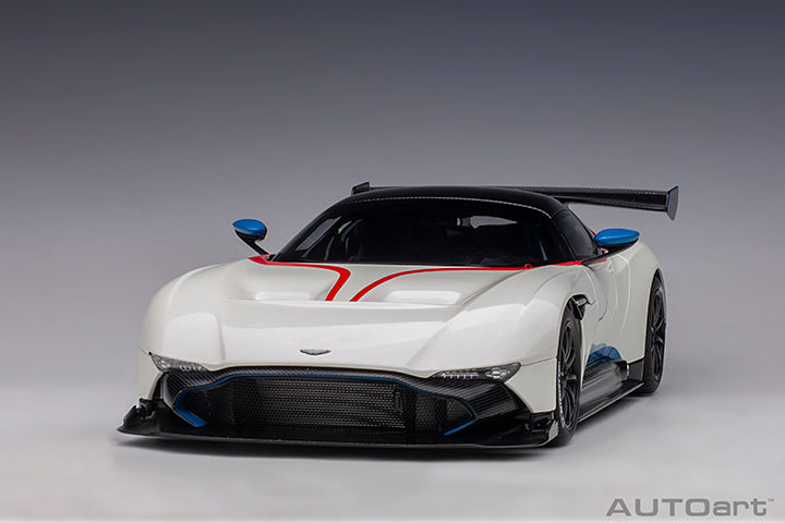 70261  ASTON MARTIN VULCAN (STRATUS WHITE W/ BLUE STRIPES)