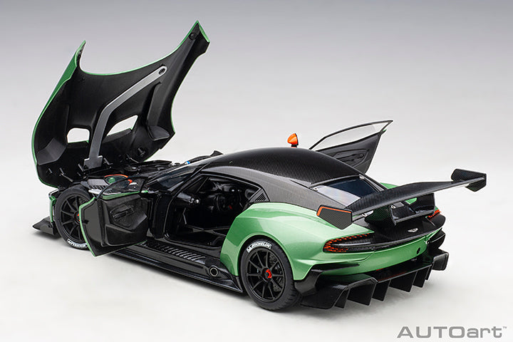 70263  ASTON MARTIN VULCAN (APPLE TREE GREEN METALLIC)