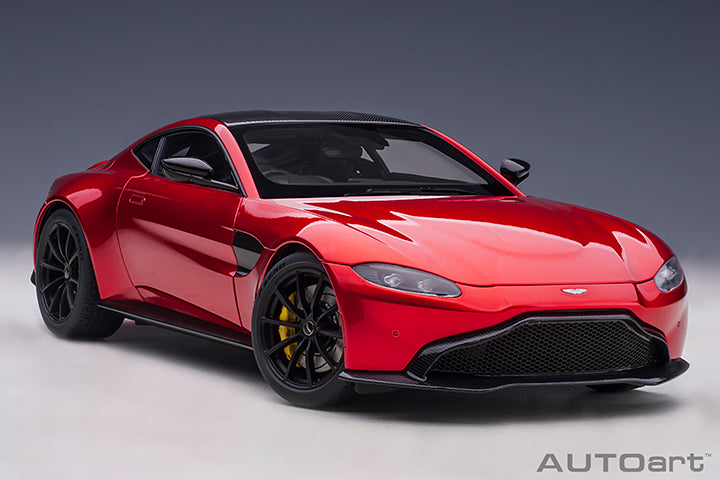 70277  ASTON MARTIN VANTAGE 2019 (HYPER RED/CARBON BLACK ROOF)