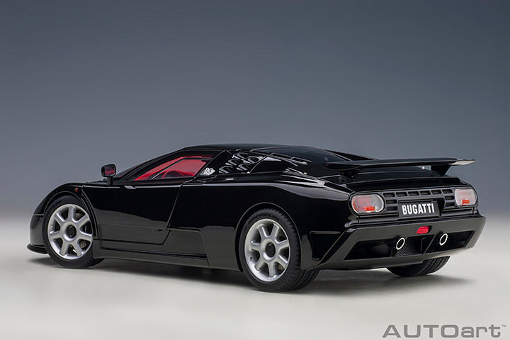 70919  BUGATTI EB110 SS (NERO VERNICE/BLACK)