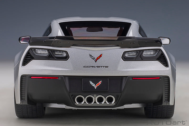 71258  CHEVROLET CORVETTE C7 Z06 (BLADE SILVER)