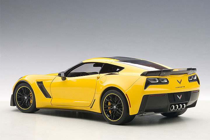 71260  CHEVROLET CORVETTE C7 Z06 C7R EDITION (CORVETTE RACING YELLOW)