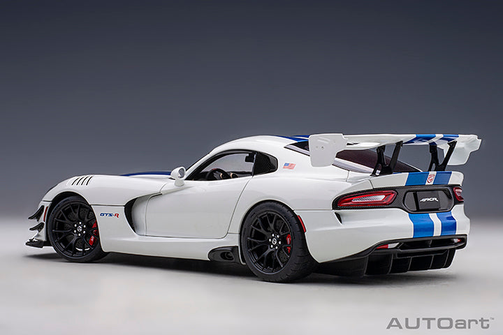 71731  DODGE VIPER GTS-R COMMEMORATIVE EDITION ACR 2017 (PEARL WHITE W/ BLUE STRIPES)