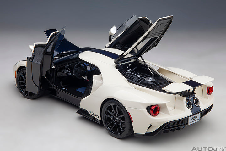 72926 FORD GT HERITAGE EDITION PROTOTYPE (WIMBLEDON WHITE W/ ANTIMATTER BLUE)