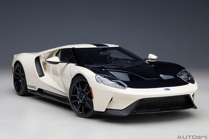 72926 FORD GT HERITAGE EDITION PROTOTYPE (WIMBLEDON WHITE W/ ANTIMATTER BLUE)