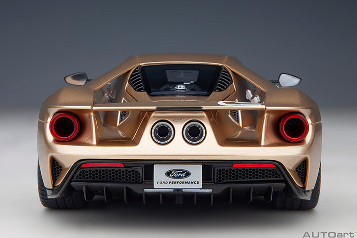 72928 FORD GT HERITAGE EDITION HOLMAN MOODY (GOLD W/ RED & WHITE)