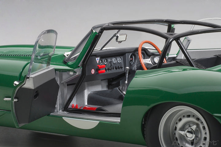 73648  JAGUAR LIGHTWEIGHT E-TYPE (RACING GREEN)