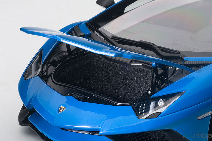 74559  LAMBORGHINI AVENTADOR LP750-4 SV (BLU LEMANS/BLUE)