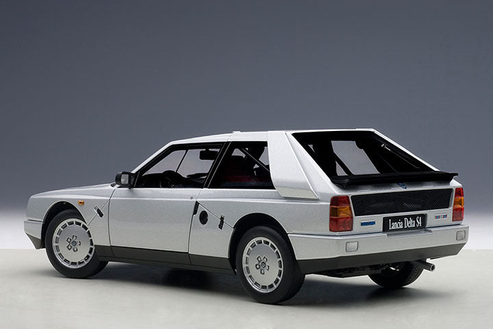 74772  LANCIA DELTA S4 (GREY)