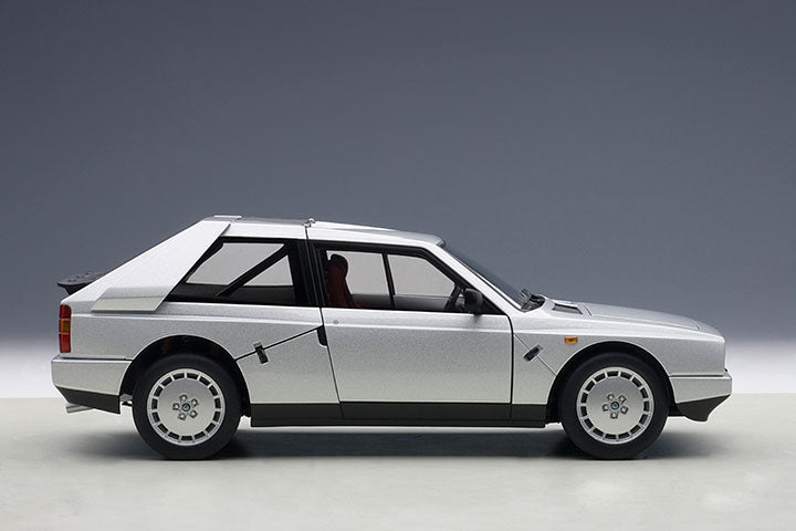 74772  LANCIA DELTA S4 (GREY)