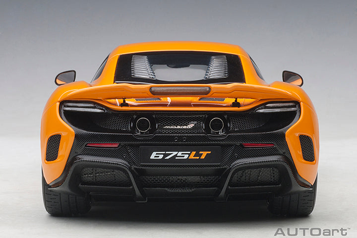 76048  McLAREN 675LT (McLAREN ORANGE)