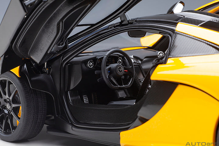 76067 McLAREN P1 (VOLCANO YELLOW W/ YELLOW/BLACK INTERIOR)