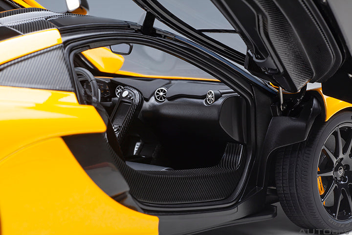 76067 McLAREN P1 (VOLCANO YELLOW W/ YELLOW/BLACK INTERIOR)