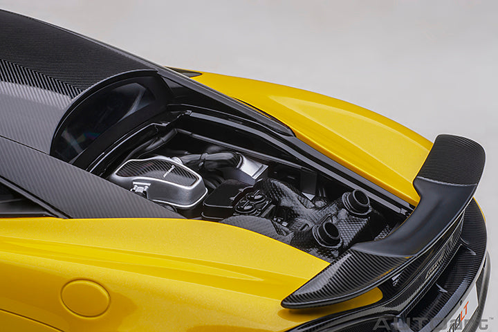 76082  McLAREN 600LT (SICILIAN YELLOW)