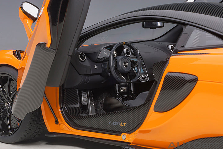 76084  McLAREN 600LT (MYAN ORANGE)