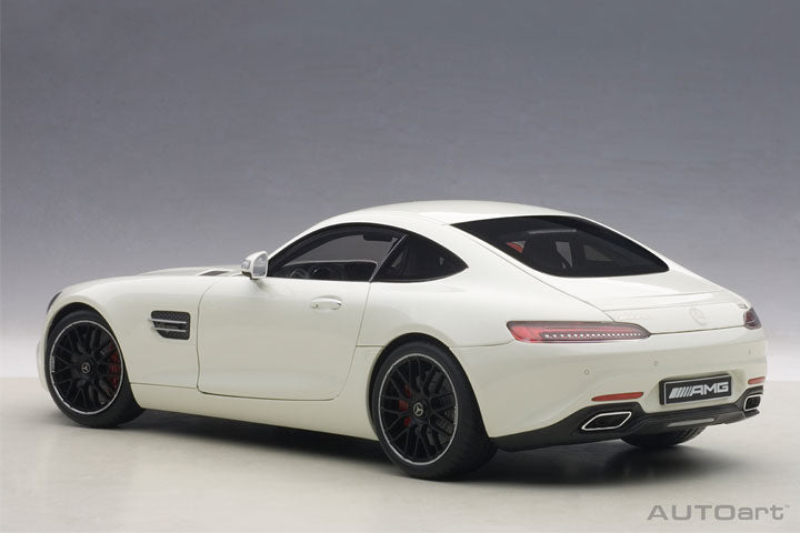 76311  MERCEDES-AMG GT S (WHITE)