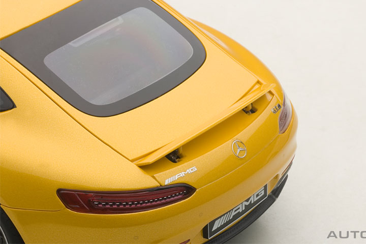 76314  MERCEDES-AMG GT S (YELLOW)