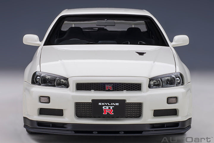 77406  NISSAN SKYLINE GT-R (R34) V-SPEC II (WHITE PEARL)