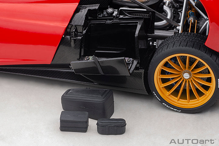 AUTOart 1:18 Pagani Huayra Roadster Año de construcción 2017 rojo 78287