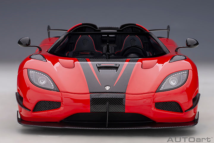 79022  KOENIGSEGG AGERA RS (CHILLI RED/CARBON BLACK/BLACK ACCENTS)