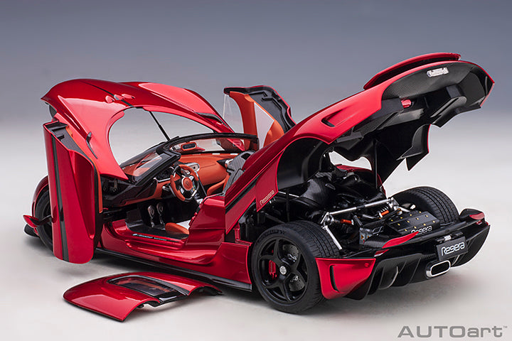 79026  KOENIGSEGG REGERA (CANDY RED)