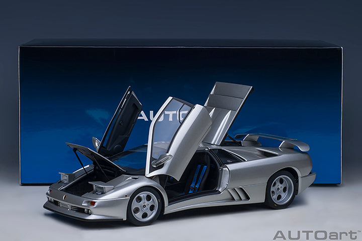 79143  LAMBORGHINI DIABLO SE30 JOTA (TITANIO/METALLIC SILVER)