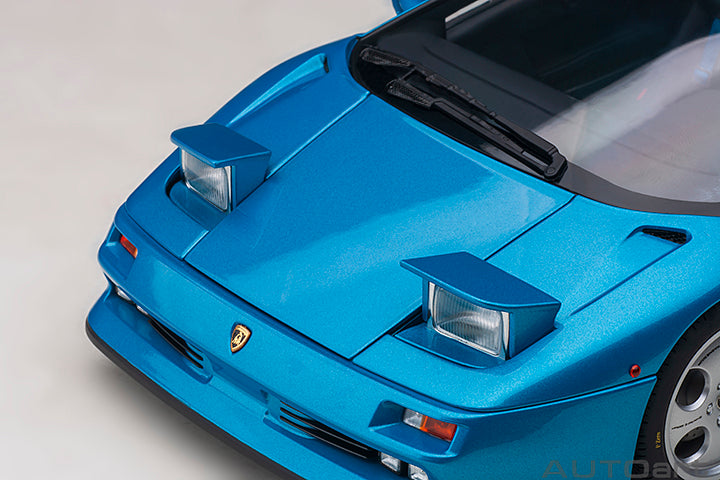 79156  LAMBORGHINI DIABLO SE30 (BLU SIRENA/METALLIC BLUE)