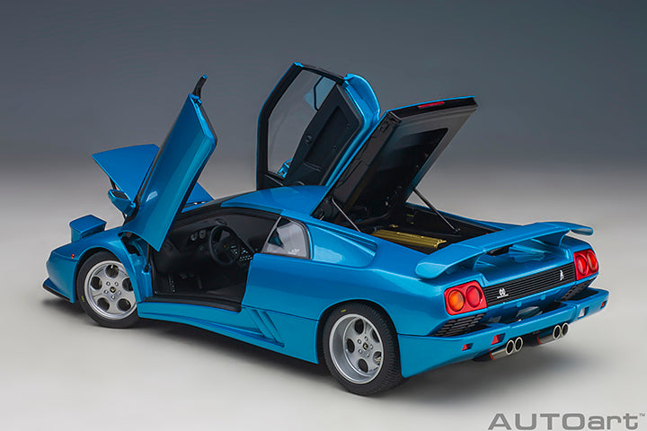 79156  LAMBORGHINI DIABLO SE30 (BLU SIRENA/METALLIC BLUE)