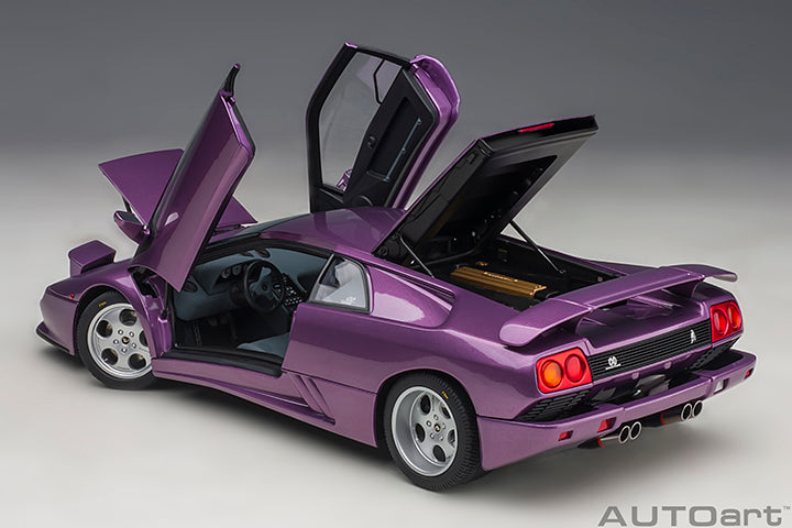 79158  LAMBORGHINI DIABLO SE30 (VIOLA SE30/METALLIC PURPLE)