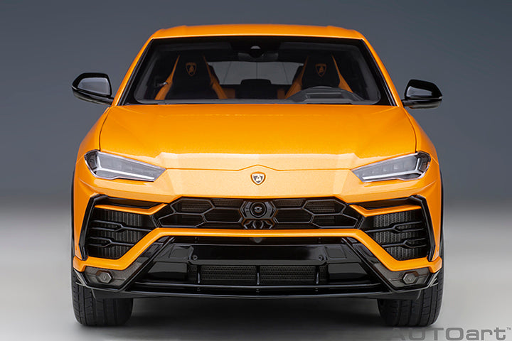 79160 LAMBORGHINI URUS (ARANCIO BOREALIS/PEARL ORANGE)