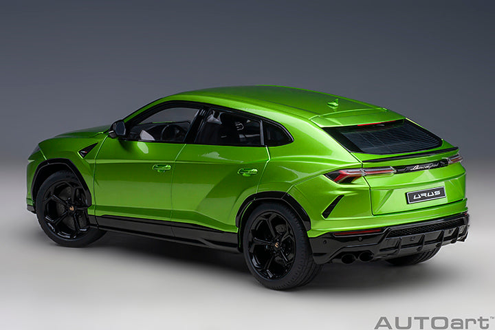 79169 LAMBORGHINI URUS (VERDE SELVANS/PEARL GREEN)