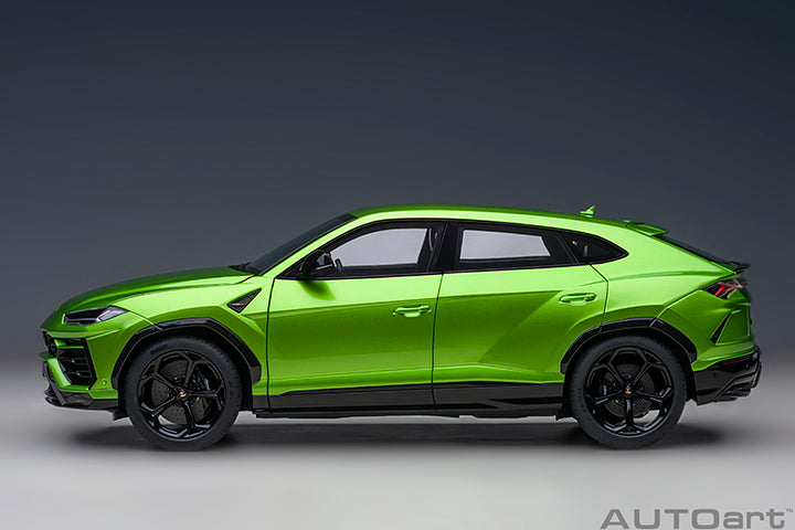 79169 LAMBORGHINI URUS (VERDE SELVANS/PEARL GREEN)