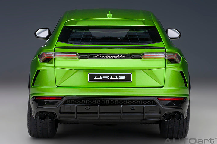 79169 LAMBORGHINI URUS (VERDE SELVANS/PEARL GREEN)