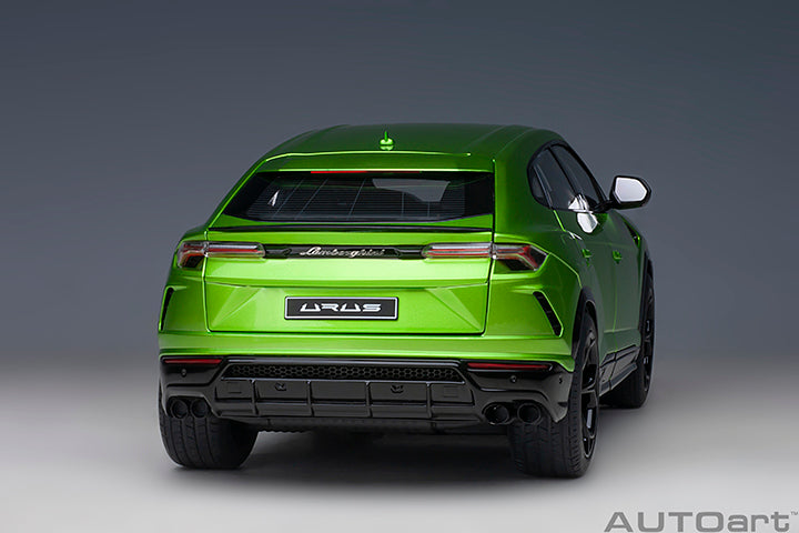 79169 LAMBORGHINI URUS (VERDE SELVANS/PEARL GREEN)