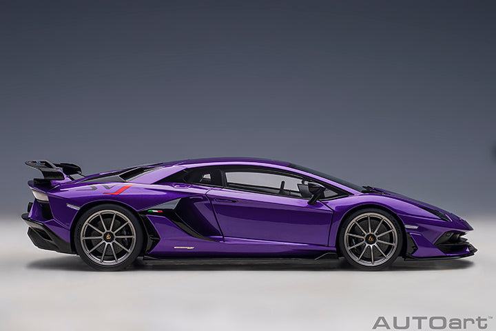 79179  LAMBORGHINI AVENTADOR SVJ (VIOLA PASIFAE/PEARL PURPLE)